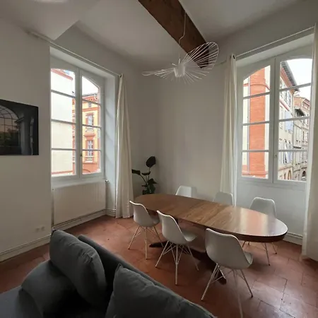 Renovation D'architecte Dans Le Coeur Historique De Lejlighed *