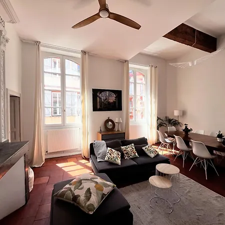 Rénovation D'architecte Dans Le Cœur Historique De * Tolosa